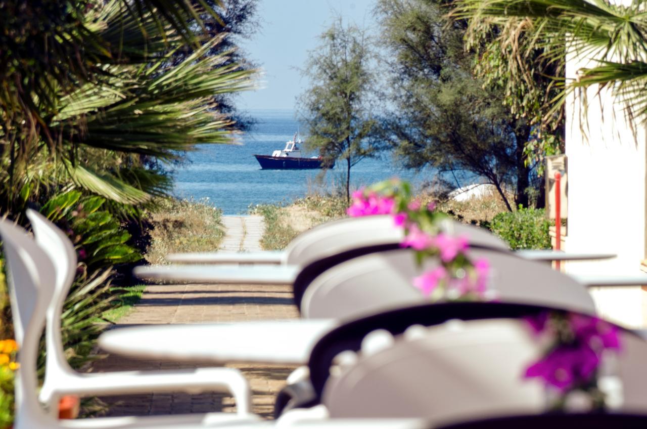 Paestum Inn Beach Resort Exterior photo